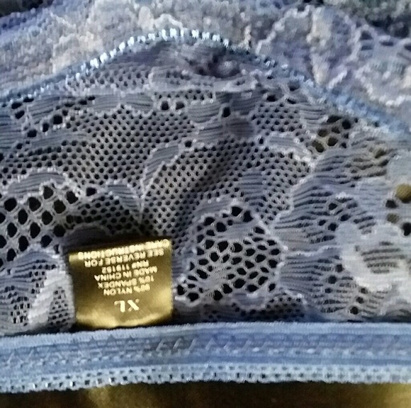 BLUE PANTIES - Picture 3 of 3